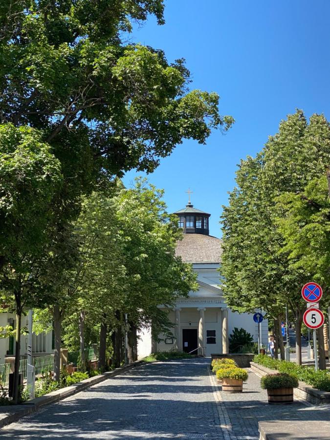 Blaha Rooms Balatonfured Exterior photo
