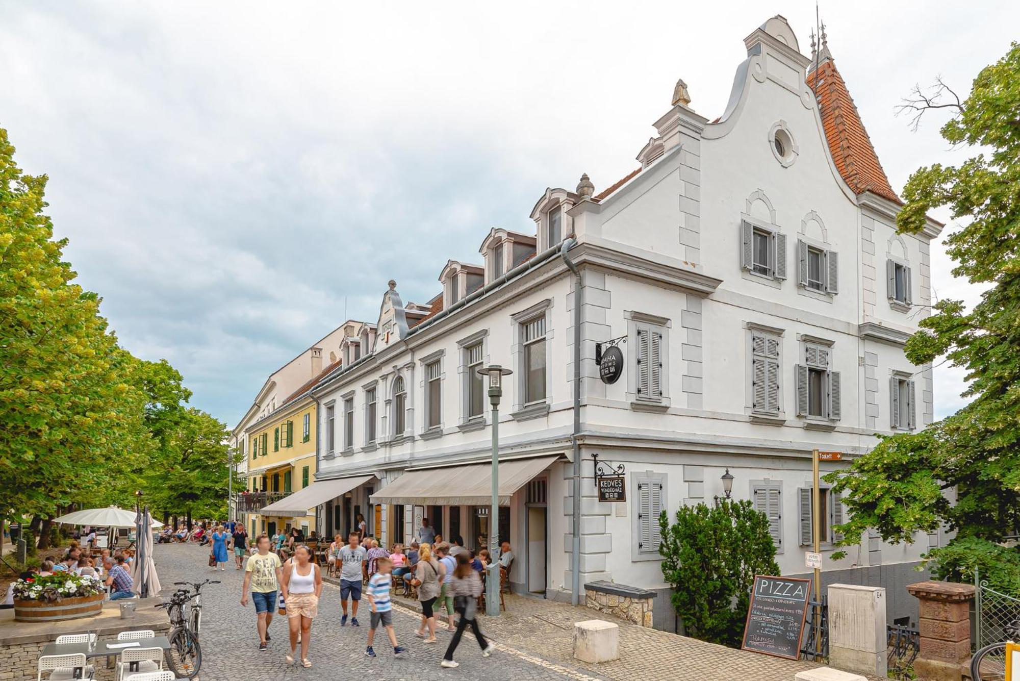 Blaha Rooms Balatonfured Exterior photo